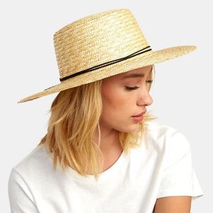 •RVCA•  Penny Straw Hat  NWT •NEVER WORN•